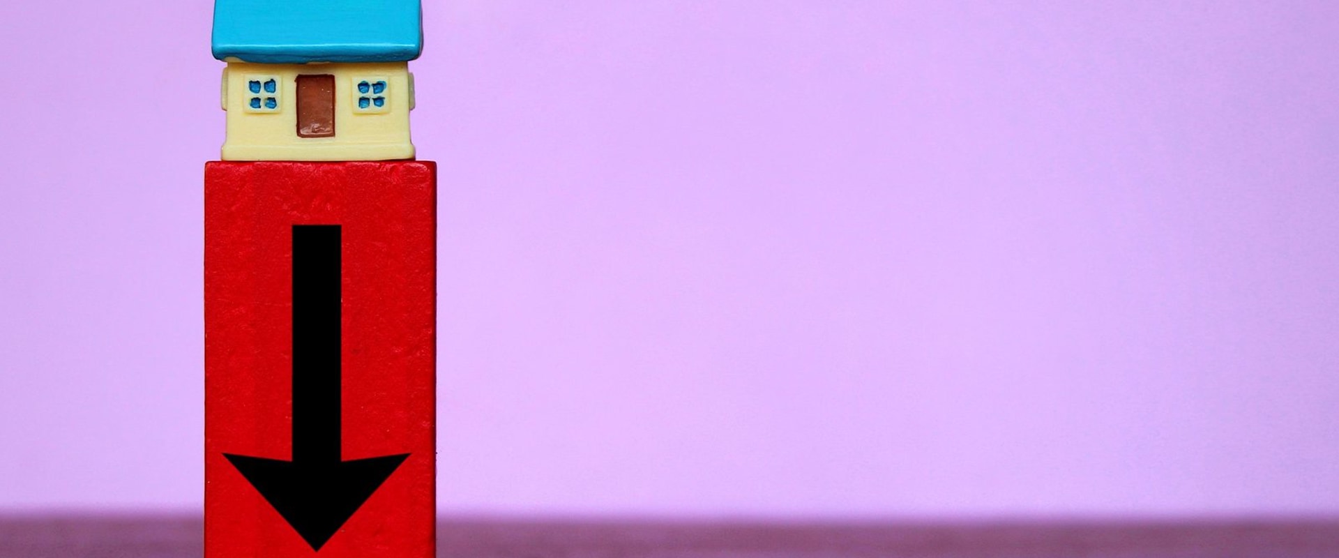 Will real estate market crash in 2023?