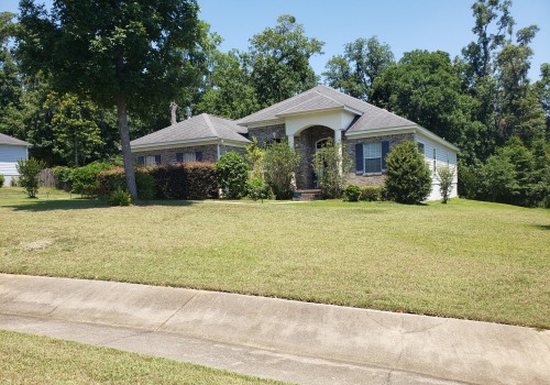 Preparing Your Home For Sale: The Role Of House Cleaning Companies In A Real Estate Seller's Market In Tallahassee, FL